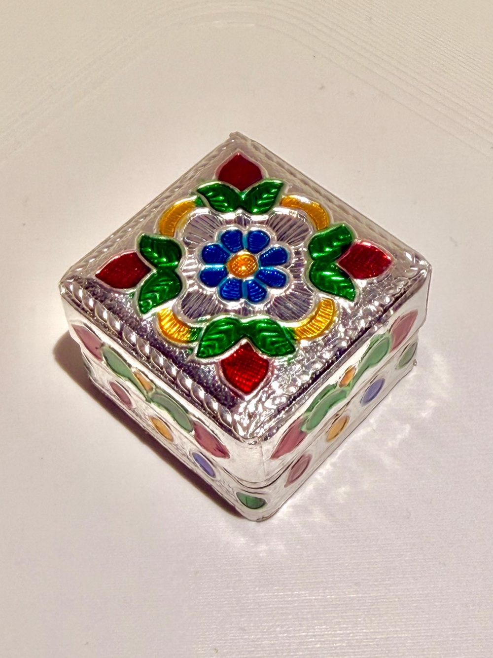 Handmade silver plated traditional Indian jewellery box